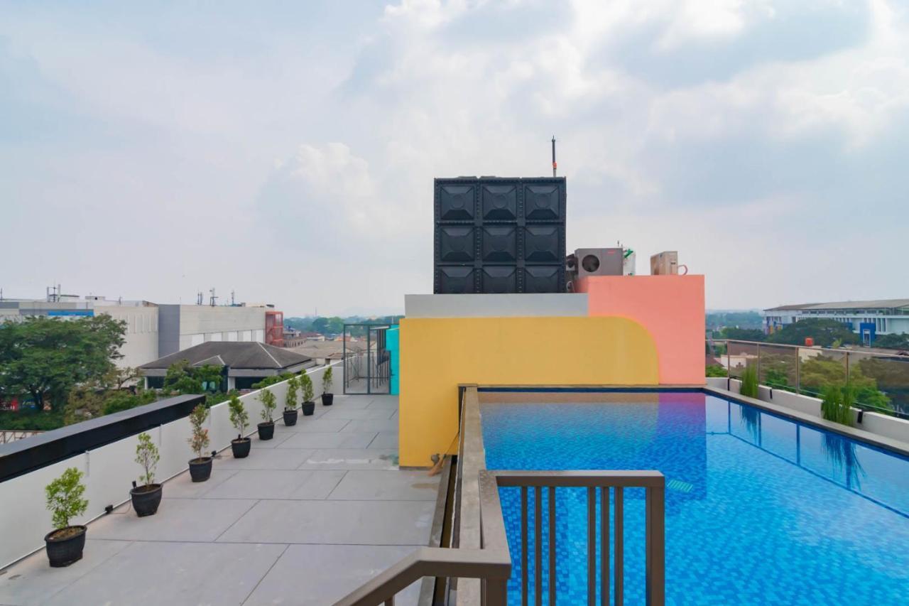 Sans Hotel Alexander Bandung Zewnętrze zdjęcie